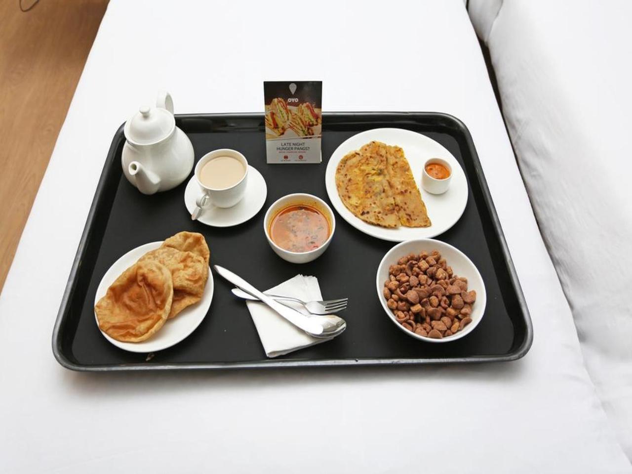Oyo 15637 Transit Express Hotell Calcutta Exteriör bild