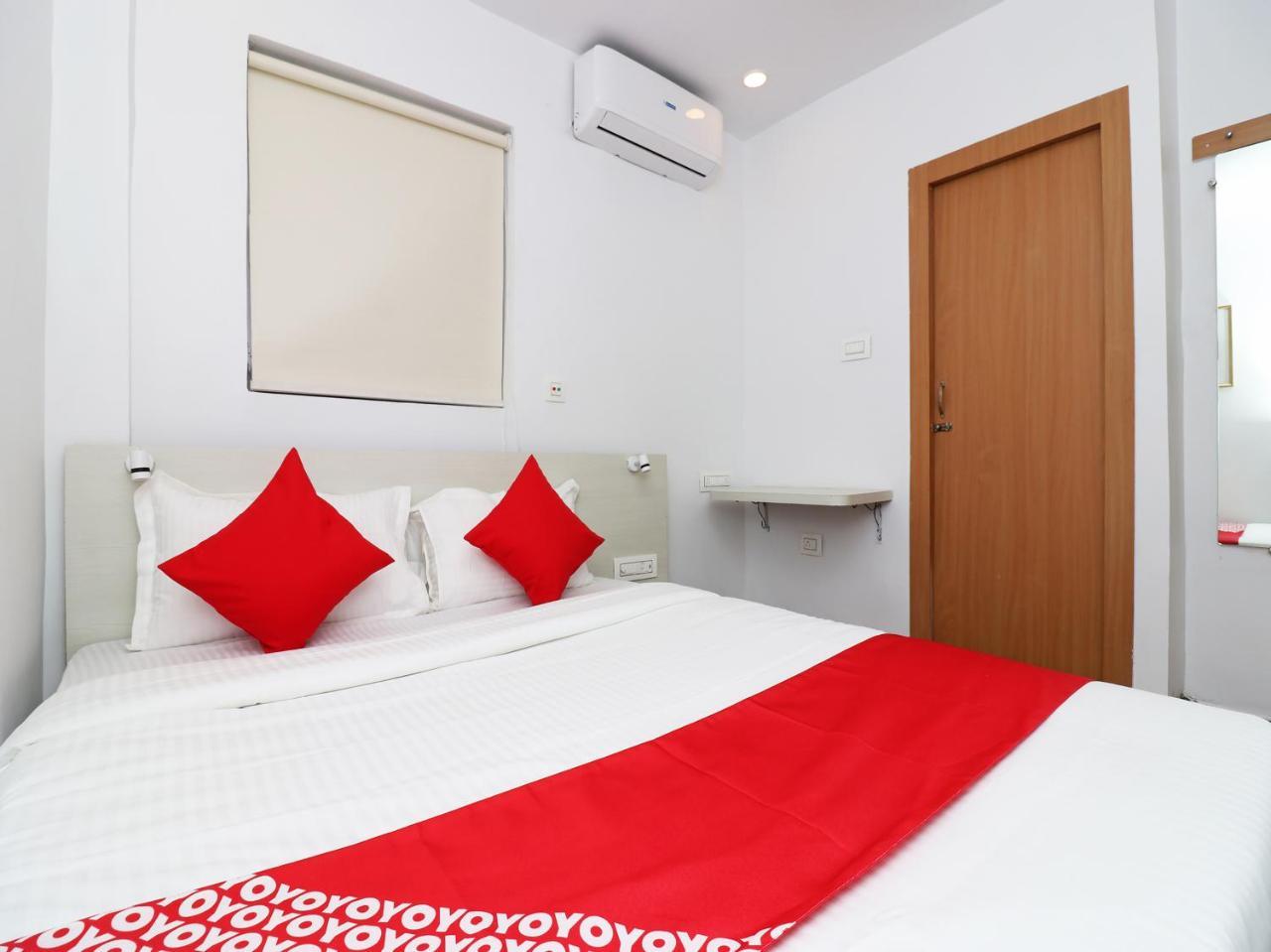 Oyo 15637 Transit Express Hotell Calcutta Exteriör bild