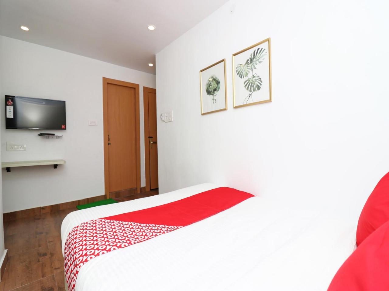 Oyo 15637 Transit Express Hotell Calcutta Exteriör bild